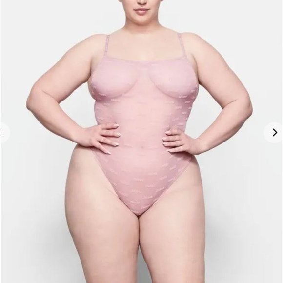 NWT SKIMS After Hours Logo Print Sheer Thong Bodysuit XXL - Picture 2 of 9